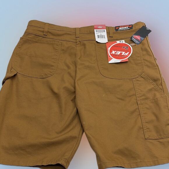 DICKIES Men’s 40 Brown Carpenter Style FLEX Shorts - Picture 2 of 4